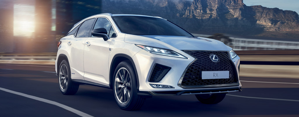 Lexus RX in promozione da Spazio a Torino